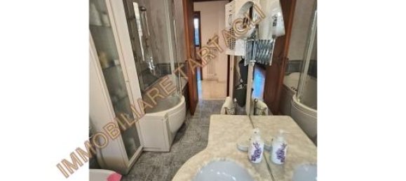 7 rooms Apartment in Florence, Italy No. 32886 24