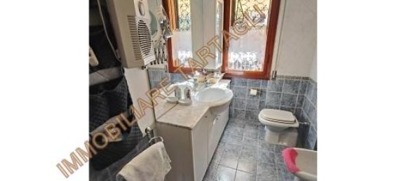 7 rooms Apartment in Florence, Italy No. 32886 23