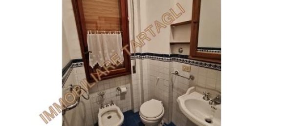 7 rooms Apartment in Florence, Italy No. 32886 17