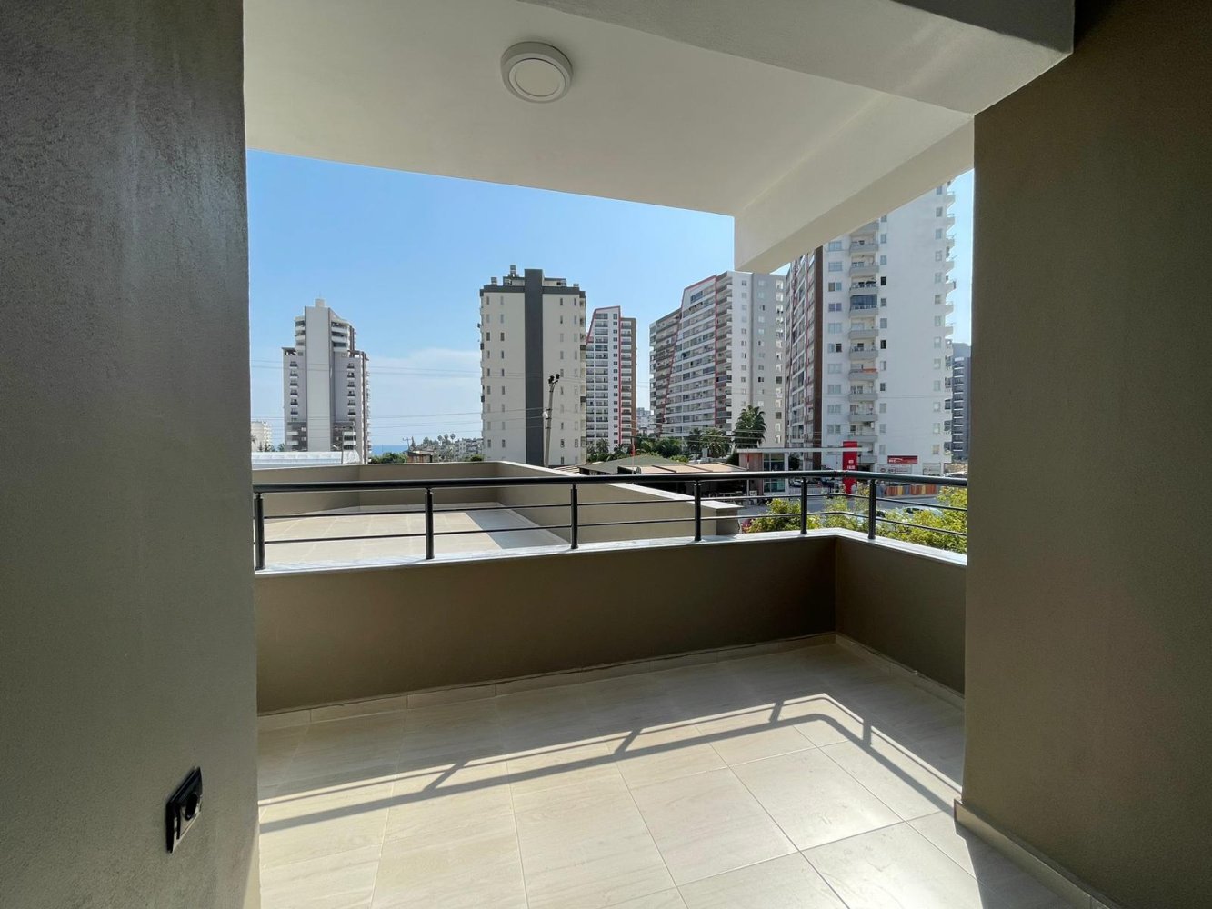 Wohnung 1+1 in Mersin, Turkey, Nr. 17387