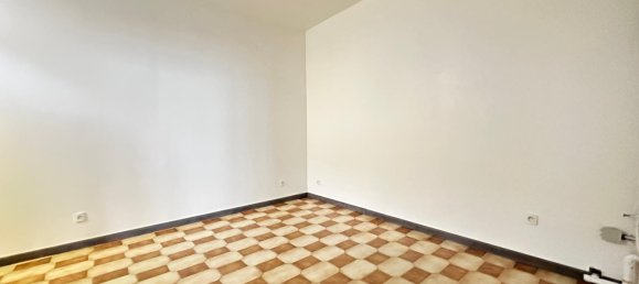  بناية في Lille, France 250متر مربع رقم 40429 9