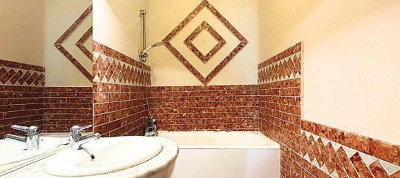 3 bedrooms House in Occitanie, France No. 361657 9