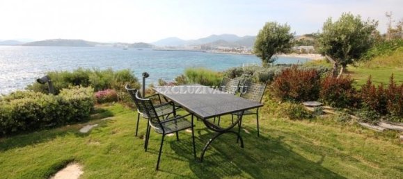 Villa 2+2 à Bodrum, Turkey No. 28278 14