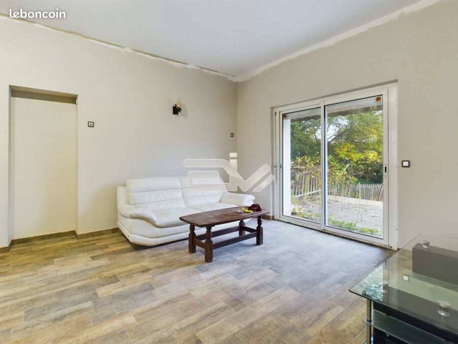 5 chambres Maison à Berry-au-Bac, France No. 223040