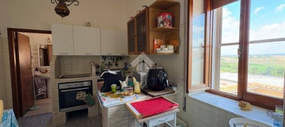 Квартира с 2 спальнями в Монтальто ди Кастро, Италия № 267057 5