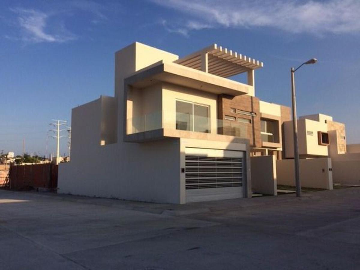 Casa de 3 dormitorios en Veracruz, Mexico No. 214504