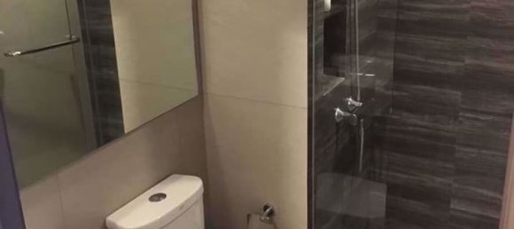 Кондоминиум с 1 спальней в Патхум Ван, Таиланд № 11422 2