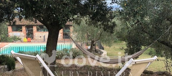 Villa de 7 habitaciónes en Asciano, Italy No. 259655 3