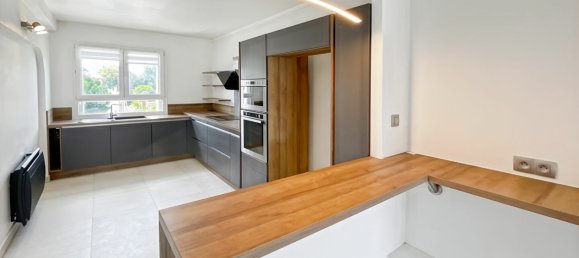 Dúplex de 2 dormitorios en Sainte-Genevieve-des-Bois, France No. 296974 4