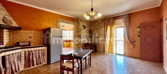 3 Schlafzimmer Wohnung in Partinico, Italy, Nr. 78059 5