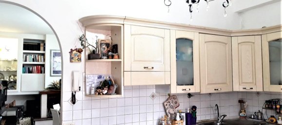 8 rooms House in Perugia, Italy No. 5571 25