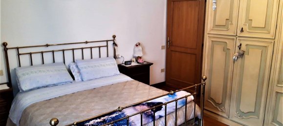 8 rooms House in Perugia, Italy No. 5571 12