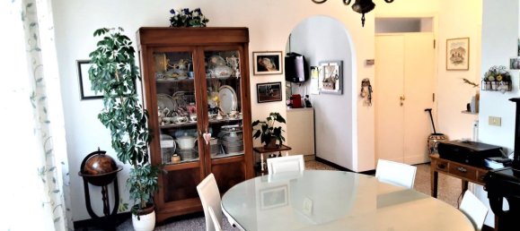 8 rooms House in Perugia, Italy No. 5571 2