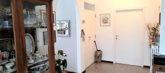8 rooms House in Perugia, Italy No. 5571 27