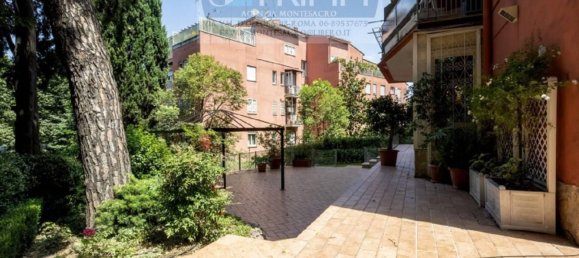 6 rooms Apartment in Rome, Italy No. 198046 4