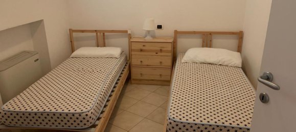 Квартира с 3 комнатами в Сенигаллия, Италия № 165571 5