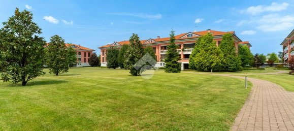 Apartamento de 2 dormitorios en Cusago, Italy No. 378845 24