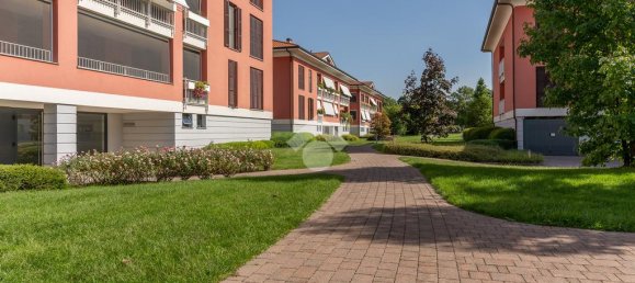 Apartamento de 2 dormitorios en Cusago, Italy No. 378845 22