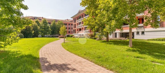 Apartamento de 2 dormitorios en Cusago, Italy No. 378845 21