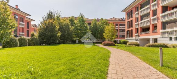 Apartamento de 2 dormitorios en Cusago, Italy No. 378845 23