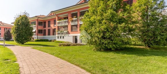 Apartamento de 2 dormitorios en Cusago, Italy No. 378845 20