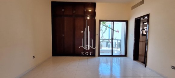 4 chambres Villa à Al Dhafrah, UAE No. 23037 6