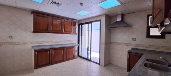 4 chambres Villa à Al Dhafrah, UAE No. 23037 8