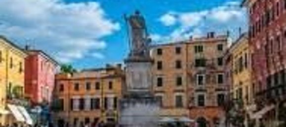 13 rooms Villa in Carrara, Italy No. 48149 18