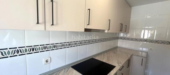 Квартира с 3 спальнями в Калафелл, Испания № 171931 10