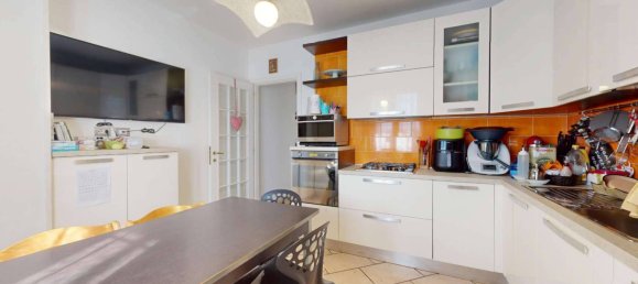 2 bedrooms Villa in Medicina, Italy No. 319782 6