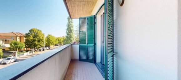 2 bedrooms Villa in Medicina, Italy No. 319782 15