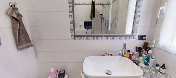 2 bedrooms Villa in Medicina, Italy No. 319782 12