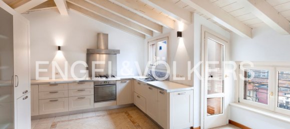 6 rooms Penthouse in Brescia, Italy No. 131944 2