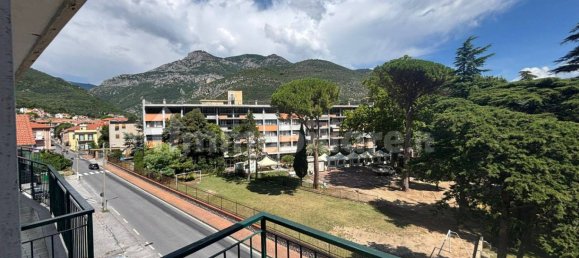 1 bedroom Apartment in Toirano, Italy No. 372909 3