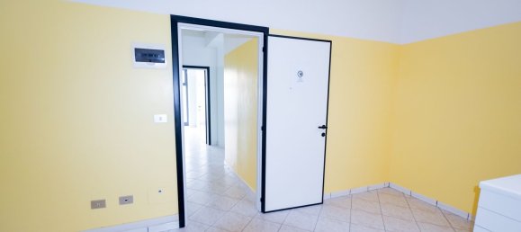 Квартира с 3 комнатами в Римини, Италия № 5756 10