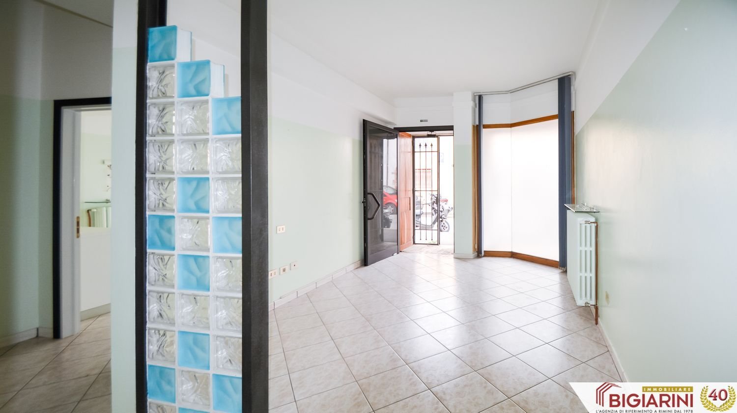 Квартира с 3 комнатами в Римини, Италия № 5756