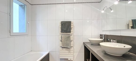 3 bedrooms Villa in Chartres, France No. 51999 16