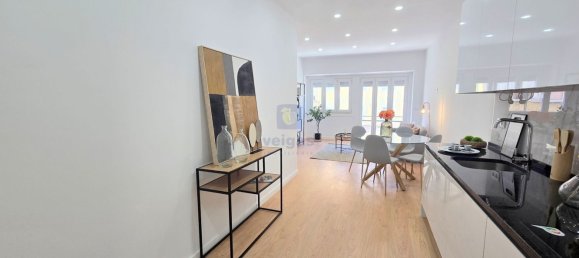 3 bedrooms Apartment in Lisbon, Portugal No. 157852 8