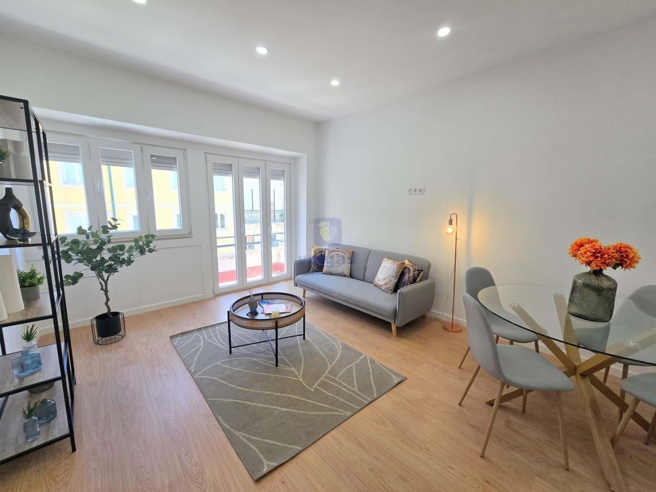 3 bedrooms Apartment in Lisbon, Portugal No. 157852