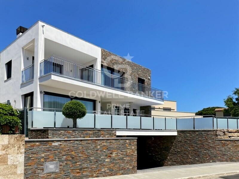 4 bedrooms Villa in Sant Feliu de Guixols, Spain No. 79799