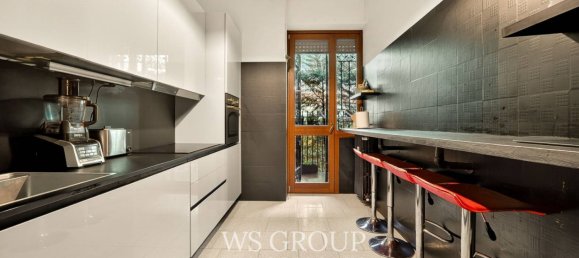 Apartamento T3 em Monza, Italy N.º 270911 14