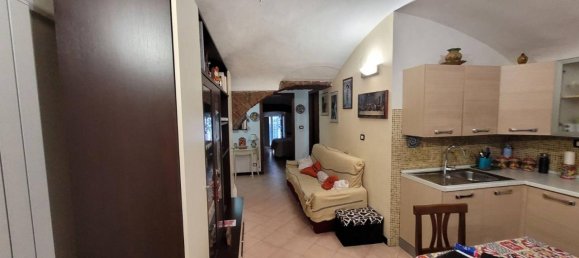 3 rooms Apartment in Turin, Italy No. 163353 5