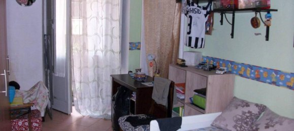 3 rooms Apartment in Turin, Italy No. 163353 20