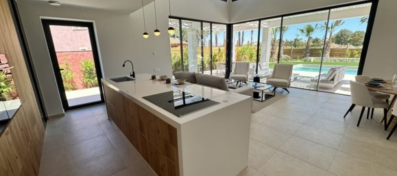 3 bedrooms Villa in Cuevas del Almanzora, Spain No. 38522 3