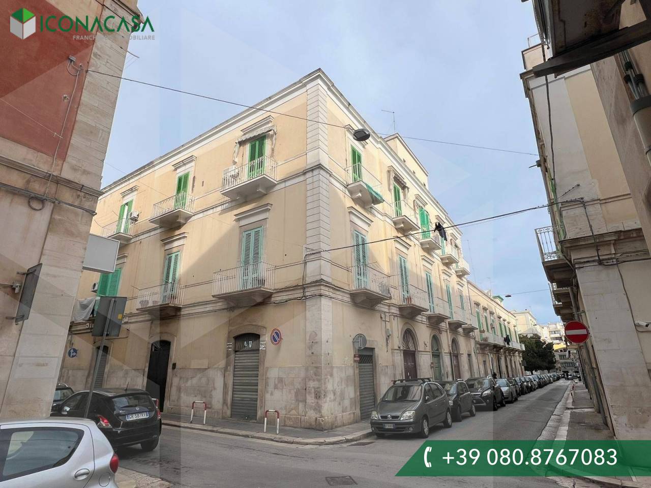 4 rooms Apartment in Molfetta, Italy No. 20423