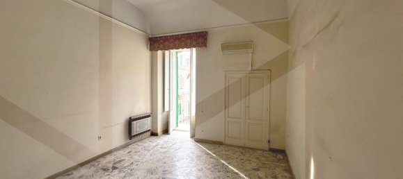 4 rooms Apartment in Molfetta, Italy No. 20423 9