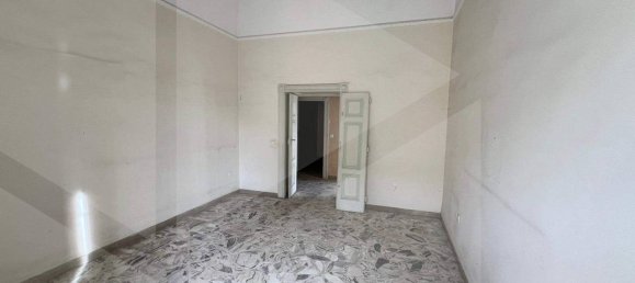 4 rooms Apartment in Molfetta, Italy No. 20423 3