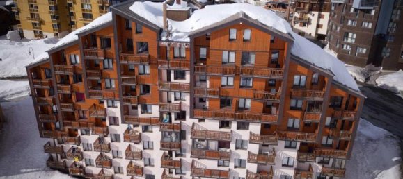 2 bedrooms Apartment in Les Belleville, France No. 517 13