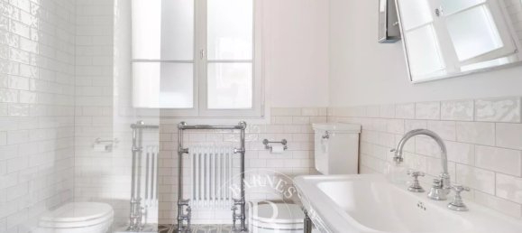 3 chambres Appartement à Paris, France No. 177961 7