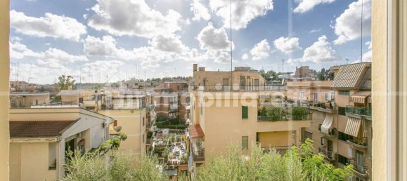 2 bedrooms Apartment in Rome, Italy No. 358712 20
